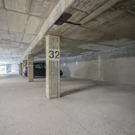 Comfort - Balcony - Free Private Parking 公寓 *